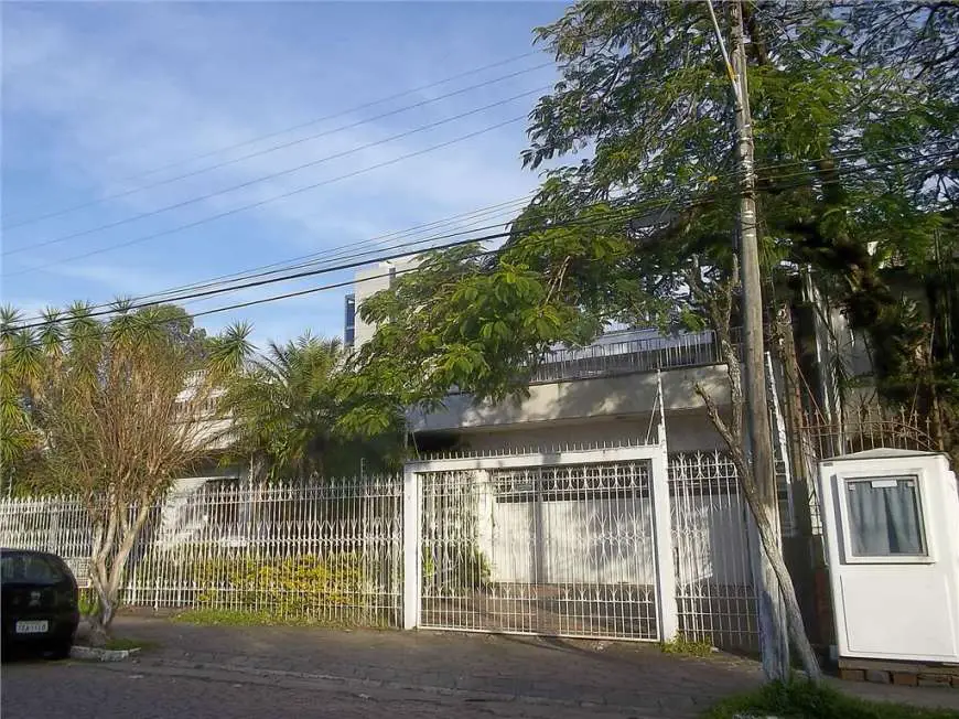 Casa com 4 Quartos à Venda, 390 m² por R$ 2.500.000 Rua Catamarca, 195 - Jardim Lindóia, Porto Alegre - RS