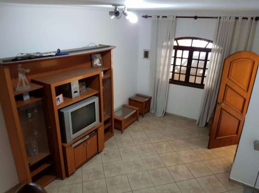 Casa de Condomínio com 3 Quartos à Venda, 140 m² por R$ 450.000 Vila Sul Americana, Carapicuíba - SP