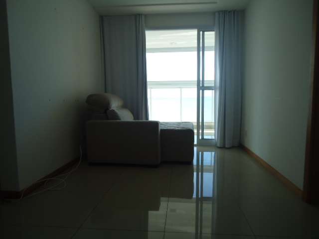 Apartamento com 2 Quartos para Alugar, 70 m² por R$ 2.100/Mês Praia da Costa, Vila Velha - ES