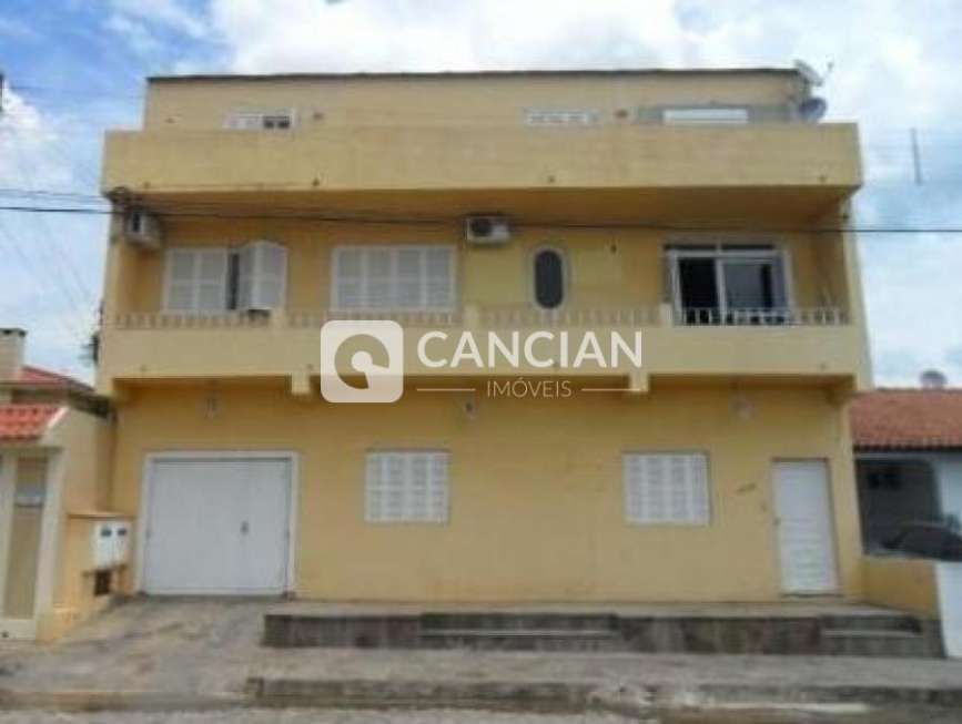 Apartamento com 3 Quartos à Venda, 139 m² por R$ 255.000 Rua Miguel Carvalho de Macêdo, 445 - Uglione, Santa Maria - RS