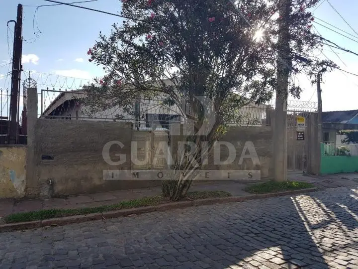 Casa com 1 Quarto para Alugar, 26 m² por R$ 570/Mês Rua Dona Firmina, 1203 - São José, Porto Alegre - RS