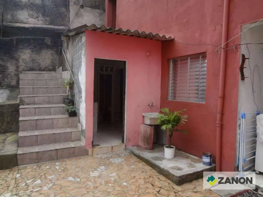 Casa com 1 Quarto para Alugar, 30 m² por R$ 500/Mês Rua Giacinto Tognato - Vila Baeta Neves, São Bernardo do Campo - SP