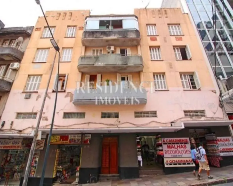 Apartamento com 2 Quartos à Venda por R$ 210.000 Centro, Porto Alegre - RS