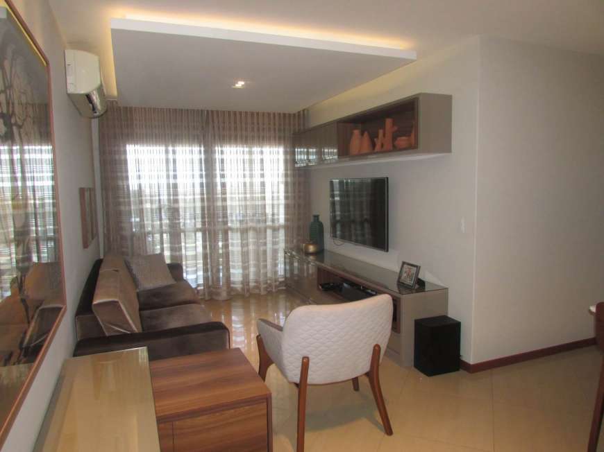 Apartamento com 3 Quartos à Venda, 115 m² por R$ 1.080.000 Mata da Praia, Vitória - ES