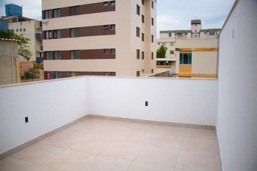 Cobertura com 1 Quarto à Venda, 84 m² por R$ 320.000 Rua Doutor Vieira Marques, 970 - Sagrada Família, Belo Horizonte - MG