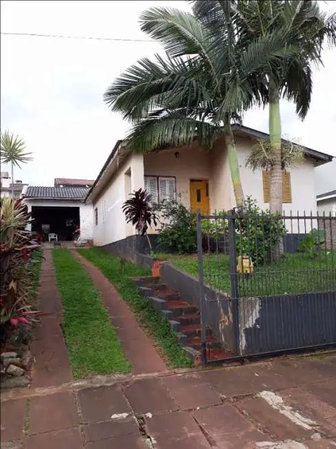 Casa com 2 Quartos à Venda, 65 m² por R$ 450.000 Rua Emílio Abichequer, 891 - São Cristóvão, Lajeado - RS