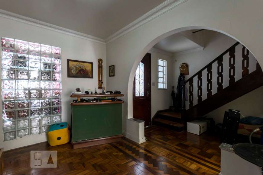 Casa com 3 Quartos para Alugar, 130 m² por R$ 5.600/Mês Rua Cubatão, 1122 - Vila Mariana, São Paulo - SP