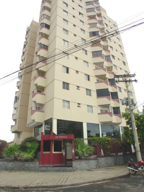 Apartamento com 3 Quartos para Alugar, 91 m² por R$ 1.300/Mês Setor Aeroporto, Goiânia - GO