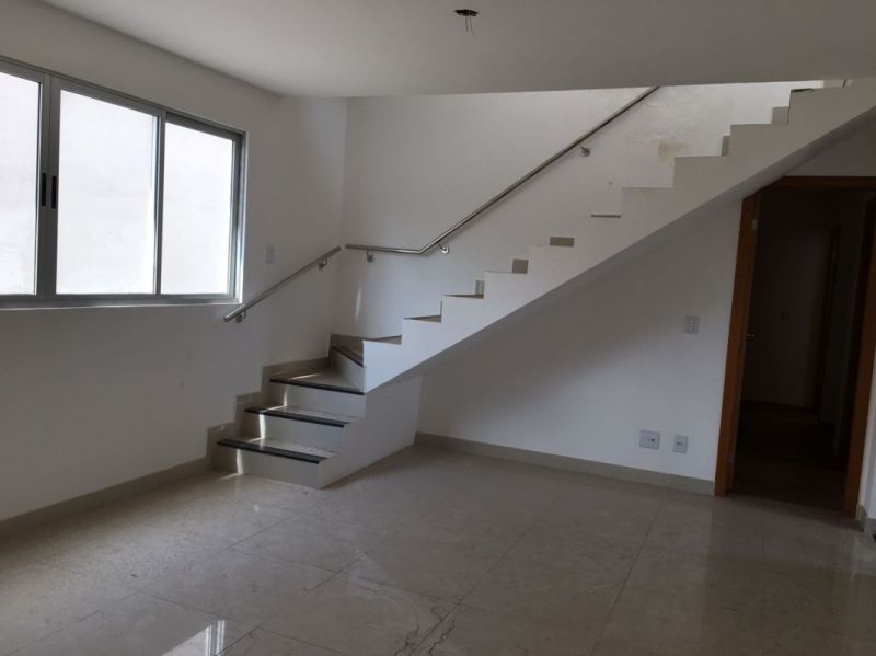 Cobertura com 4 Quartos à Venda, 160 m² por R$ 705.000 Rua Cônego Pinheiro, 392 - Paraíso, Belo Horizonte - MG