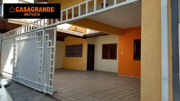 Casa com 3 Quartos à Venda, 150 m² por R$ 424.000 Vila Tatetuba, São José dos Campos - SP