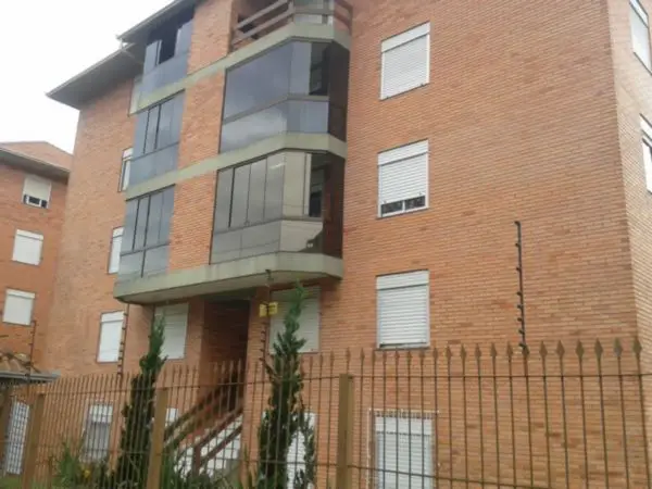 Apartamento com 3 Quartos à Venda, 63 m² por R$ 239.000 Avenida Rubem Bento Alves, 2025 - Interlagos, Caxias do Sul - RS
