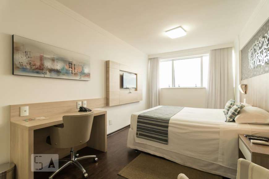 Apartamento com 1 Quarto para Alugar, 26 m² por R$ 1.300/Mês Rua Intendente Câmara, 540 - Indaiá, Belo Horizonte - MG