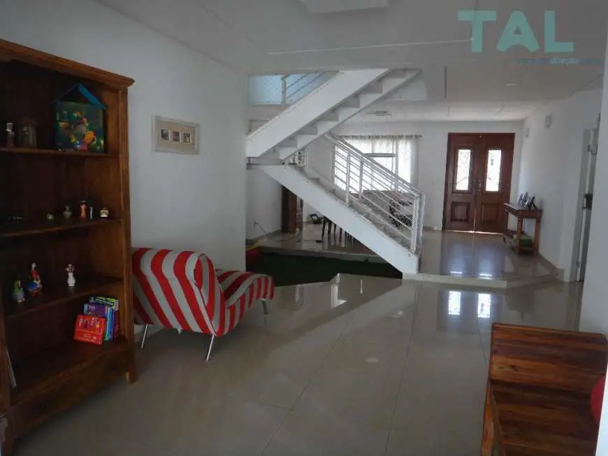 Casa de Condomínio com 3 Quartos à Venda, 234 m² por R$ 1.100.000 Rua 3 - Betel, Paulínia - SP