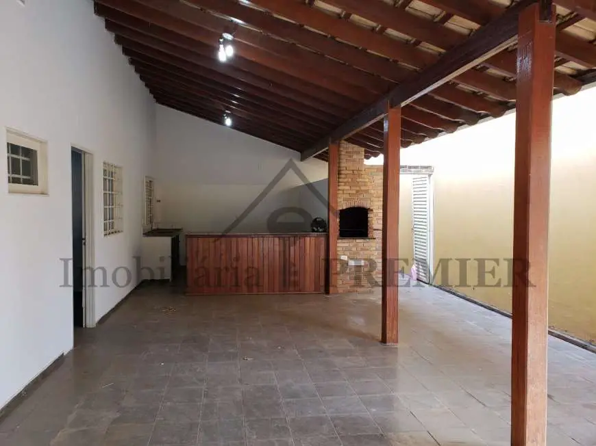 Casa com 2 Quartos para Alugar, 75 m² por R$ 1.000/Mês Rua Monteiro Lobato, 600 - Parque Residencial Romano Calil, São José do Rio Preto - SP