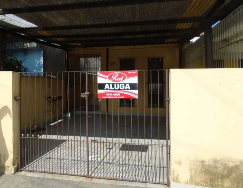 Casa com 2 Quartos para Alugar, 73 m² por R$ 800/Mês Rua Santa Isabel - Cidade Edson, Suzano - SP