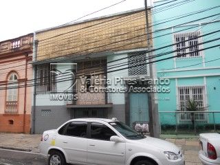 Casa com 4 Quartos à Venda por R$ 1.100.000 Cidade Velha, Belém - PA