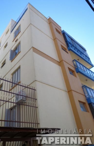 Apartamento com 4 Quartos à Venda, 136 m² por R$ 420.000 Rua Henrique Dias, 172 - Centro, Santa Maria - RS
