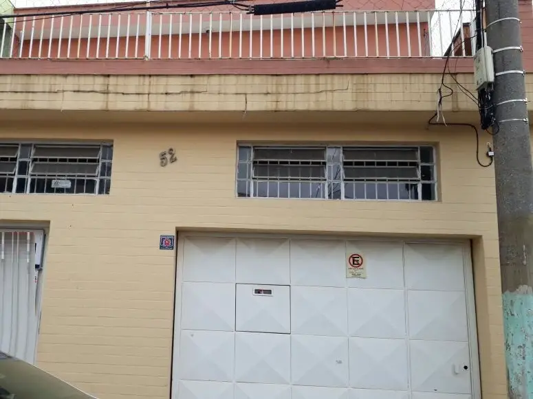 Casa com 3 Quartos para Alugar, 270 m² por R$ 2.000/Mês Rua Doutor Francisco Carlos de Castro Neves, 52 - Vila Regente Feijó, São Paulo - SP
