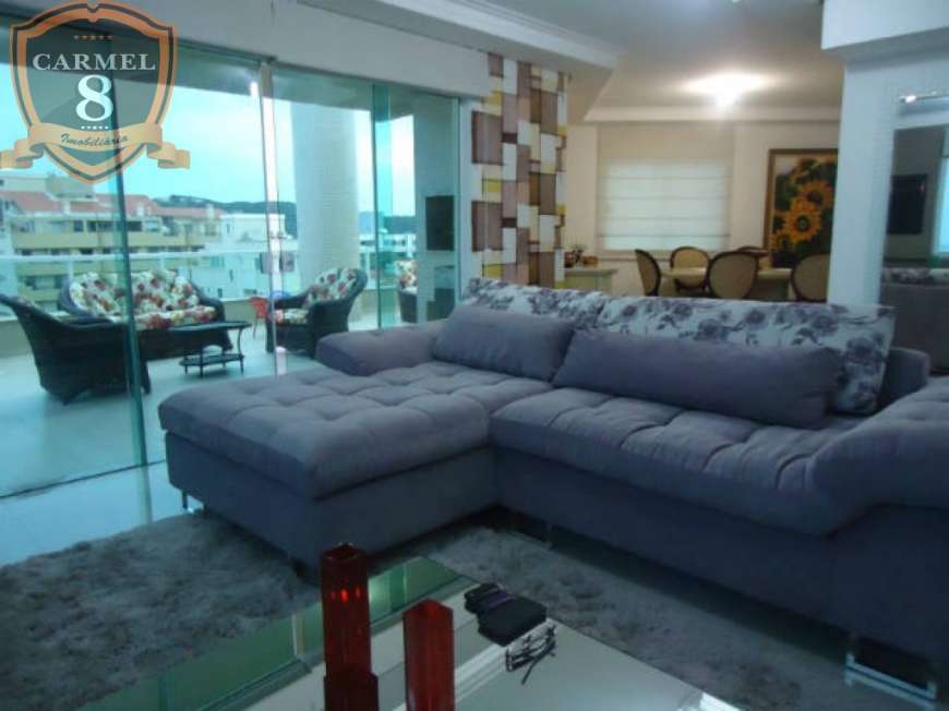 Apartamento com 3 Quartos para Alugar por R$ 1.500/Dia Rua Gaivota - Bombas, Bombinhas - SC