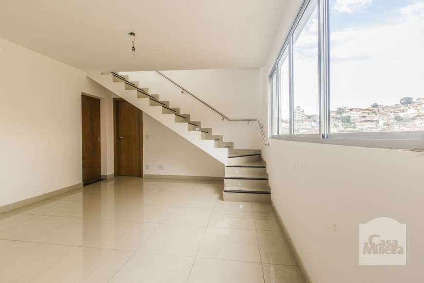 Cobertura com 4 Quartos à Venda, 180 m² por R$ 705.000 Rua Cônego Pinheiro - Santa Efigênia, Belo Horizonte - MG