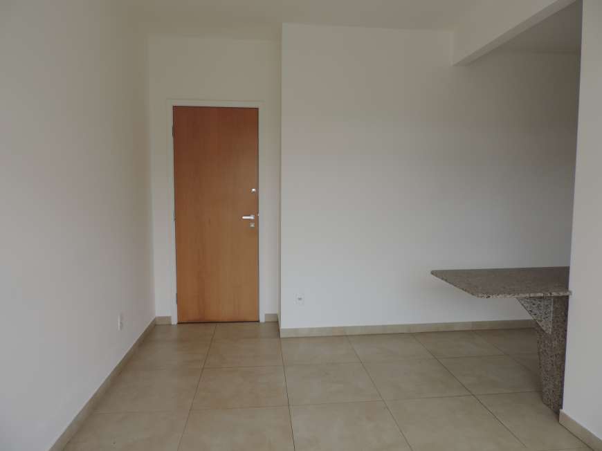 Apartamento com 1 Quarto à Venda, 49 m² por R$ 180.000 Rua Henrique Burnier, 41 - Mariano Procópio, Juiz de Fora - MG