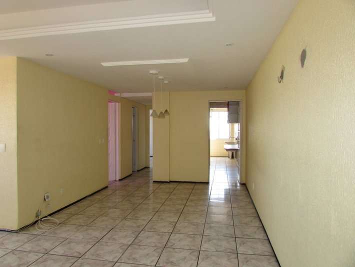 Apartamento com 2 Quartos para Alugar por R$ 1.000/Mês Rua Princesa Isabel, 1618 - Benfica, Fortaleza - CE