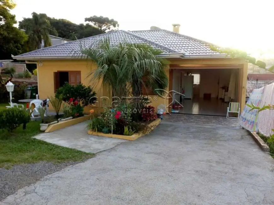 Casa com 2 Quartos à Venda, 104 m² por R$ 385.000 Santa Helena, Bento Gonçalves - RS