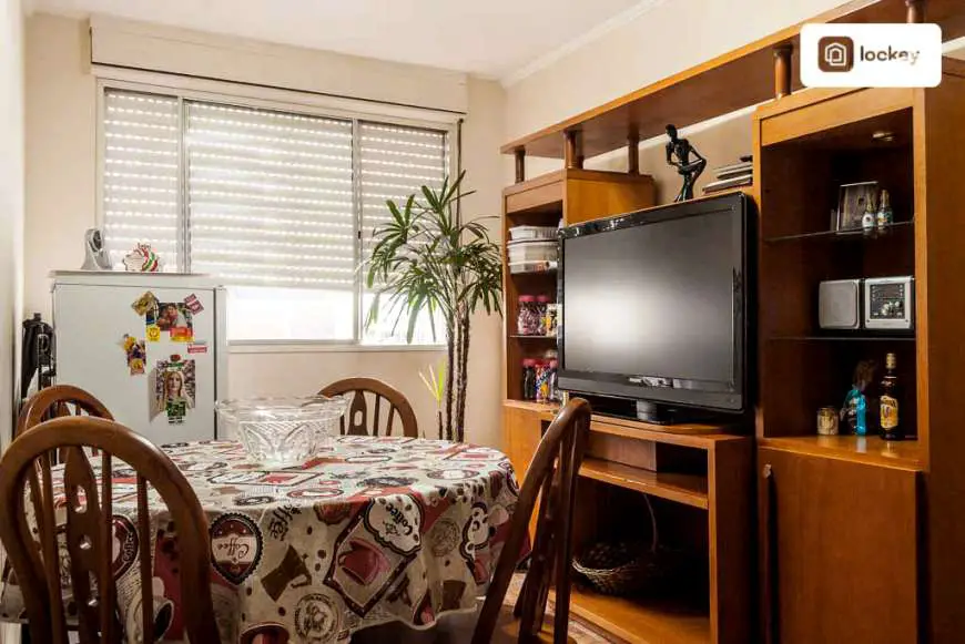 Apartamento com 1 Quarto para Alugar, 52 m² por R$ 730/Mês Avenida Engenheiro Francisco Rodolfo Simch, 230 - Sarandi, Porto Alegre - RS
