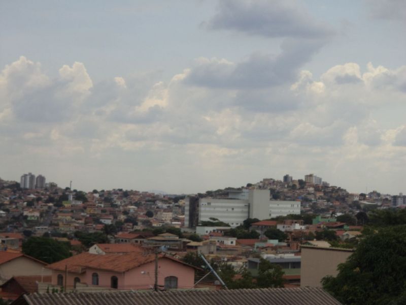 Apartamento com 3 Quartos à Venda, 178 m² por R$ 430.000 Milionários, Belo Horizonte - MG