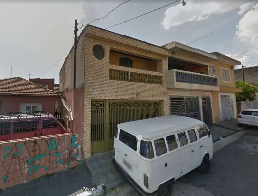Casa com 2 Quartos para Alugar, 211 m² por R$ 1.350/Mês Rua Serra de Capivaruçu, 125 - Vila Renato, São Paulo - SP