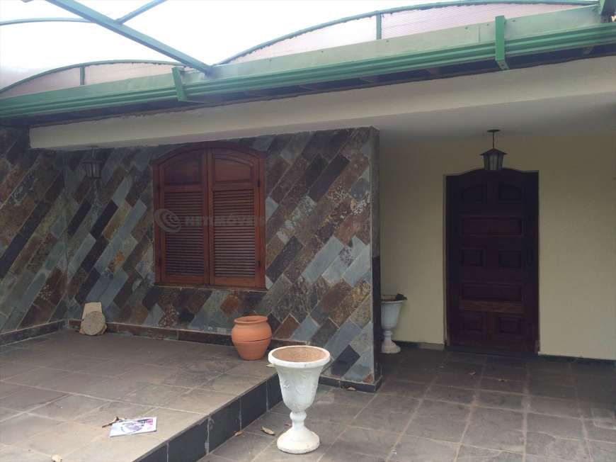Casa com 1 Quarto para Alugar, 396 m² por R$ 5.500/Mês Rua Professor Arduino Bolivar, 263 - Santo Antônio, Belo Horizonte - MG