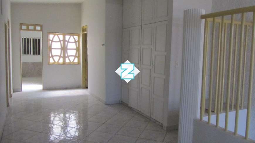 Casa com 3 Quartos para Alugar, 190 m² por R$ 1.100/Mês Rua Vista Atlântica, 595 - Feitosa, Maceió - AL