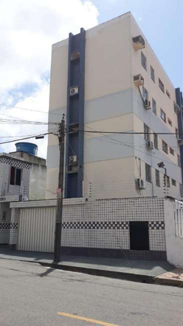 Apartamento com 2 Quartos à Venda, 72 m² por R$ 220.000 Fátima, Fortaleza - CE
