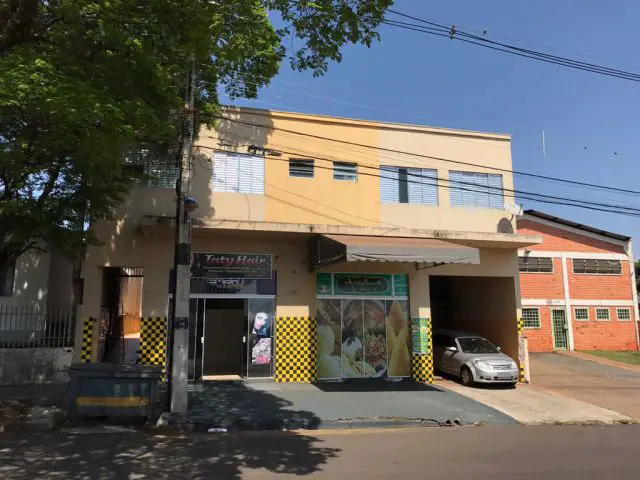 Sobrado à Venda por R$ 2.600.000 Rua Antônio Otávio Scramim - Zona 06, Maringá - PR
