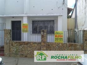 Casa com 3 Quartos à Venda por R$ 250.000 Rua Quintino Bocaiúva - Centro, Teresina - PI