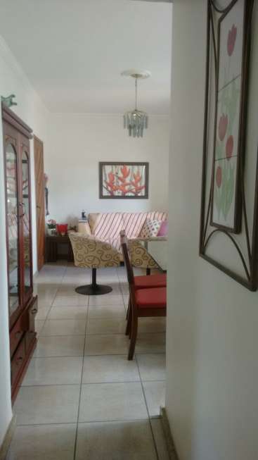Apartamento com 3 Quartos à Venda, 70 m² por R$ 185.000 Itatiaia, Belo Horizonte - MG