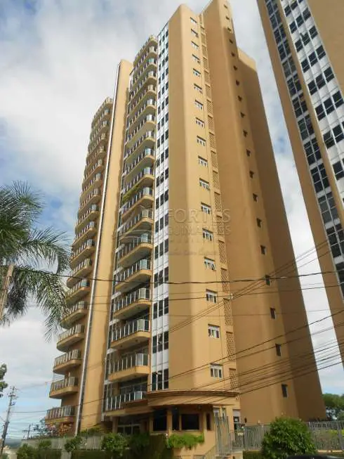 Apartamento com 4 Quartos para Alugar, 367 m² por R$ 1.500/Mês Rua Bernardino de Campos - Centro, Ribeirão Preto - SP