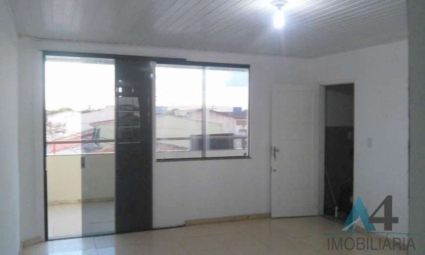 Apartamento com 2 Quartos para Alugar, 70 m² por R$ 600/Mês Rua B, 118 - Santos Dumont, Aracaju - SE