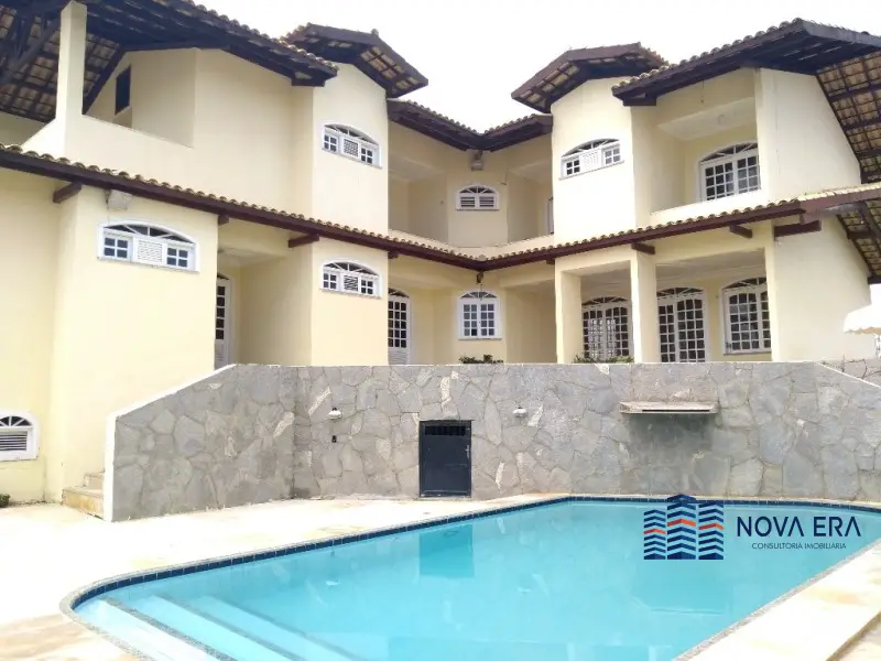 Casa com 3 Quartos para Alugar, 654 m² por R$ 6.000/Mês Rua Doutor Miranda Leão, 2925 - De Lourdes, Fortaleza - CE