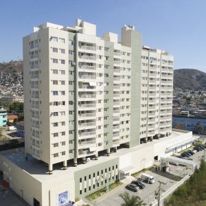 Apartamento com 3 Quartos à Venda, 75 m² por R$ 319.000 Avenida Pastor Martin Luther King Junior, 1 - Vicente de Carvalho, Rio de Janeiro - RJ