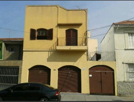 Casa com 5 Quartos para Alugar, 330 m² por R$ 4.000/Mês Rua Araribóia, 68 - Móoca, São Paulo - SP