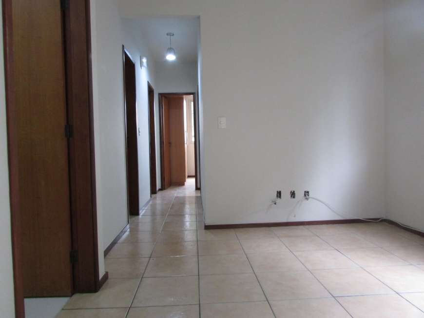 Apartamento com 3 Quartos para Alugar, 84 m² por R$ 1.300/Mês Palmares, Belo Horizonte - MG