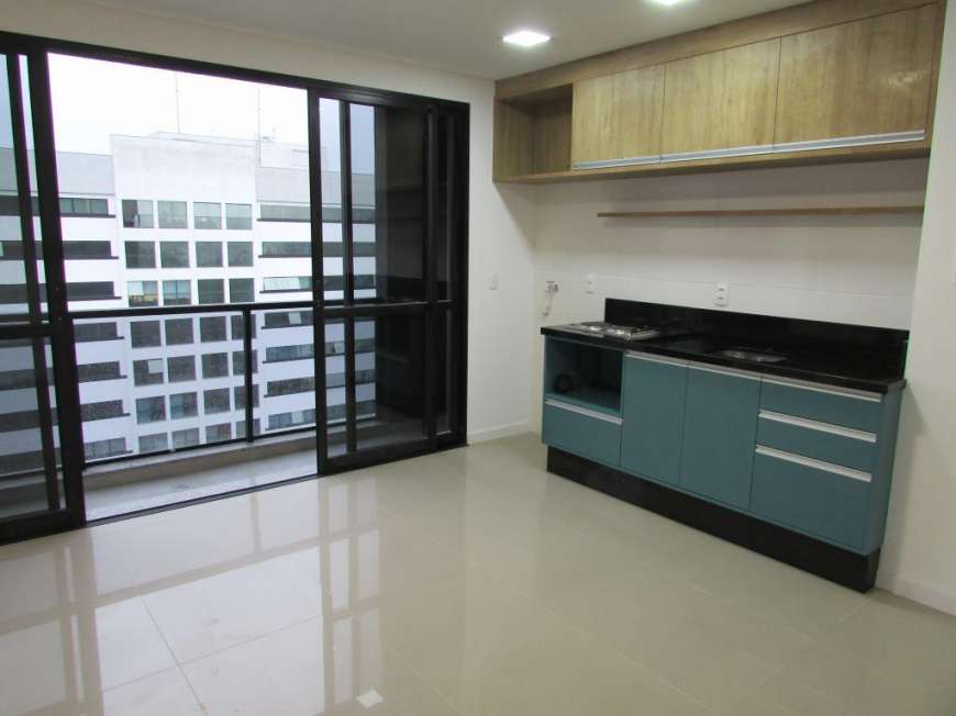 Apartamento com 1 Quarto à Venda, 56 m² por R$ 380.000 Centro, Joinville - SC