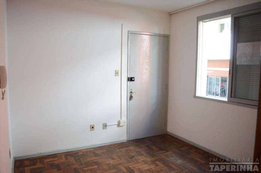Apartamento com 1 Quarto à Venda, 29 m² por R$ 90.000 Avenida Dois de Novembro, 1402 - Patronato, Santa Maria - RS