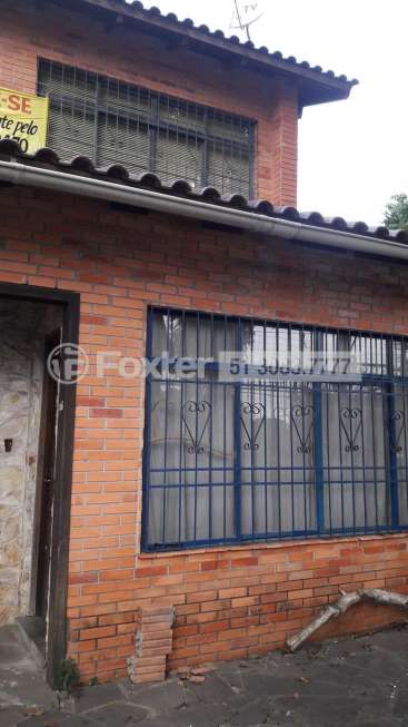 Casa com 4 Quartos à Venda, 218 m² por R$ 270.000 Rua São Felipe - Bom Jesus, Porto Alegre - RS