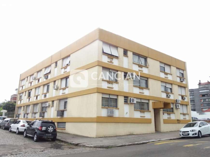 Apartamento com 3 Quartos à Venda, 132 m² por R$ 340.000 Avenida Borges de Medeiros, 1775 - Centro, Santa Maria - RS