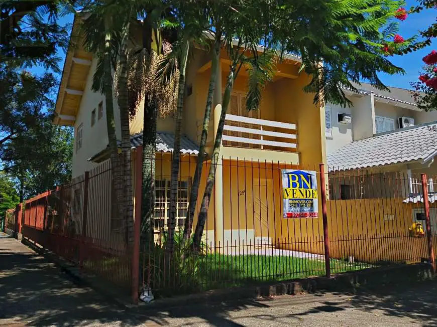 Casa com 2 Quartos à Venda, 107 m² por R$ 280.000 Goiás, Santa Cruz do Sul - RS