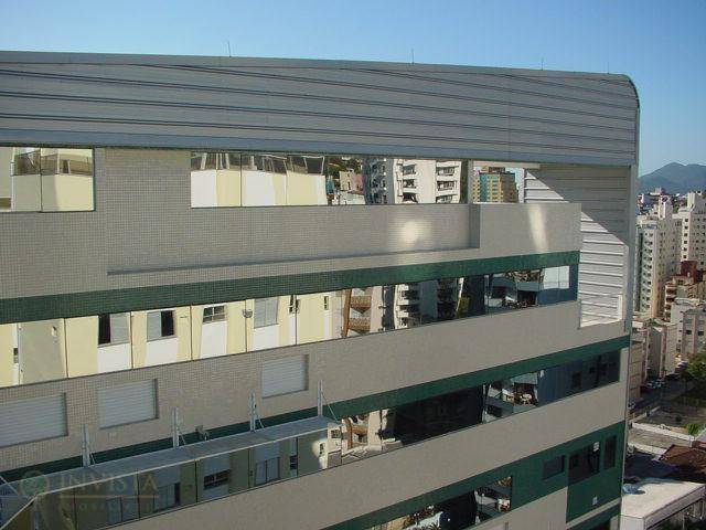 Cobertura com 1 Quarto à Venda, 101 m² por R$ 900.000 Centro, Florianópolis - SC