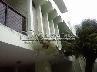 Casa com 7 Quartos para Alugar por R$ 4.000/Mês Souza, Belém - PA