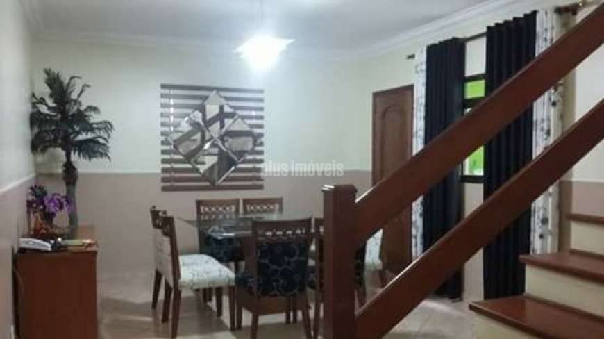 Casa com 3 Quartos à Venda, 293 m² por R$ 650.000 Vila Missionaria, São Paulo - SP